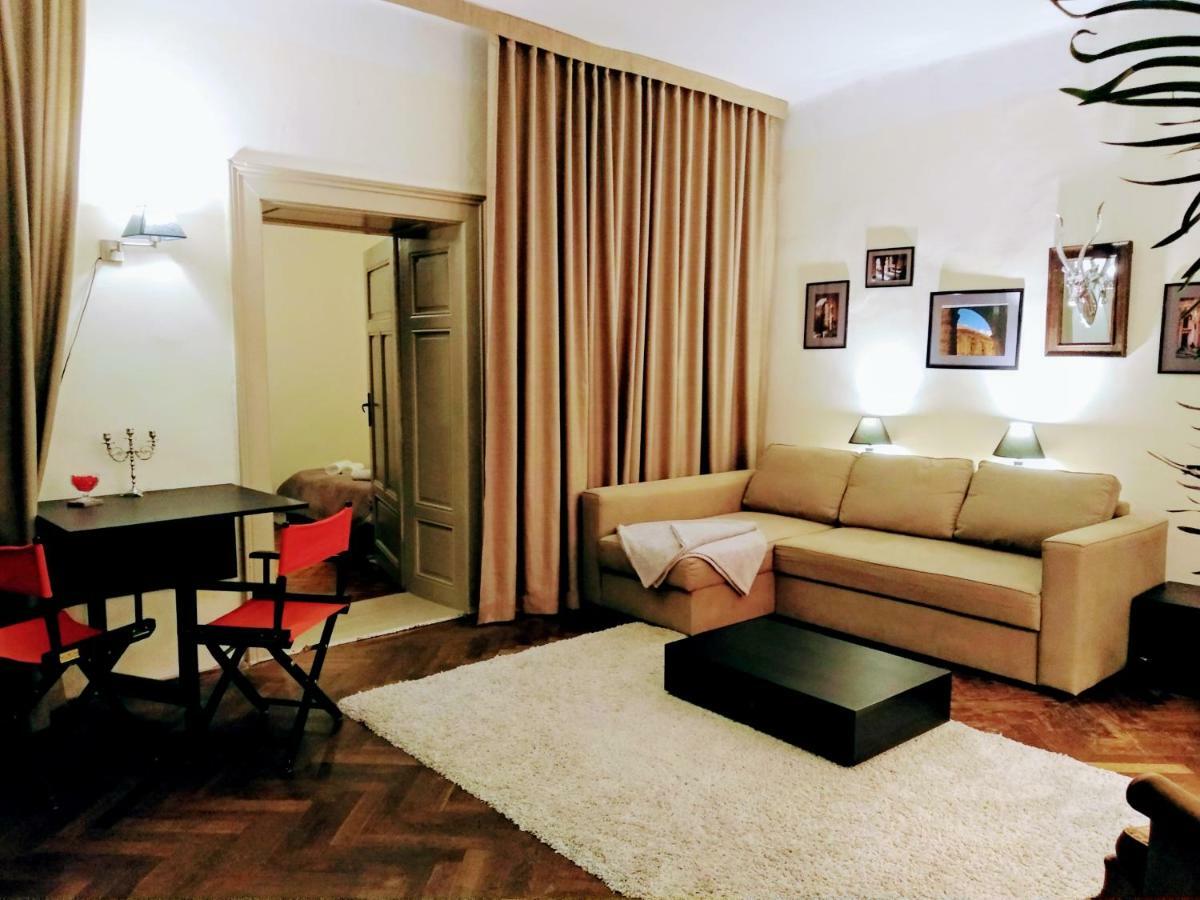 Charming Vintage Apartment Piata Sfatului 브라쇼브 외부 사진